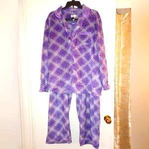 Super Soft Fleece Women's Pajamas.   Size 3X